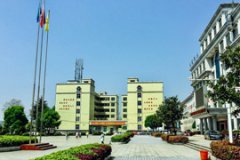 iԴйQ(mo)I(y)еȌI(y)W(xu)У